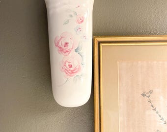 GRANDMILLENNIAL STYLE