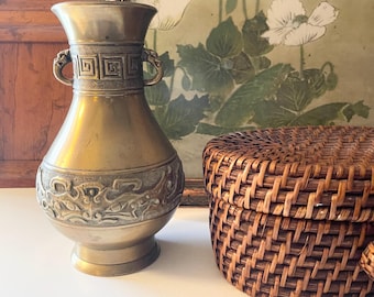 Vintage Brass Chinoiserie Foo Dog Handles Vase, Greek Key Design, Hollywood Regency, Oriental Decor, Coffee Table Decor