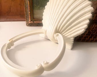 Vintage 1970's Homco Se Shell Towel Holder, Palm Beach Chic, Powder Room Decor