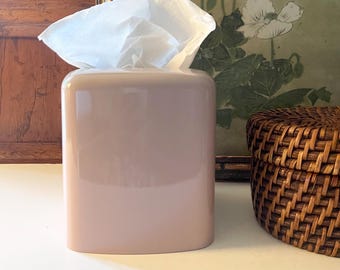 1981 Andre Richard Co Tissue Box Cover, Tea Rose Ombre Tissue Cover, Bathroom, Vanity Decor, Chinoiserie Chic, Guest Room Decor