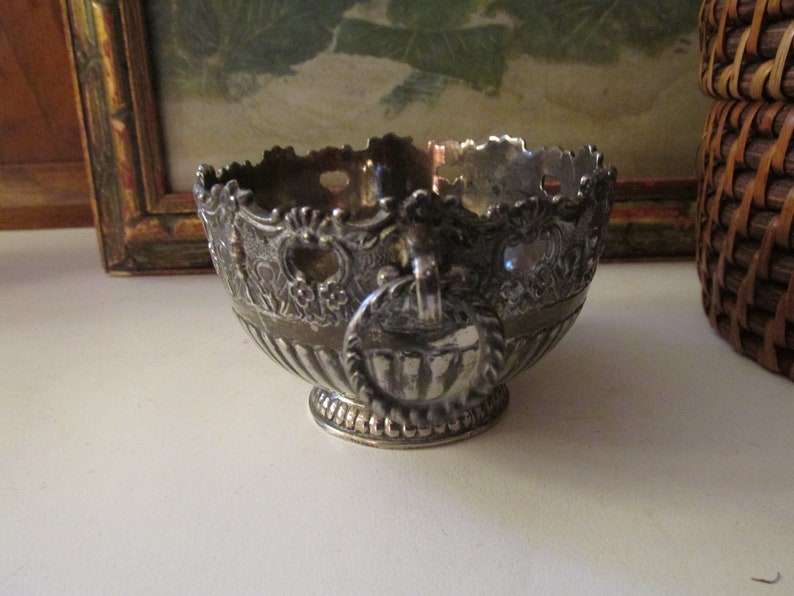 Vintage Small Monteith Bowl, F.B Rogers, Petite Cachepot, Nut Bowl, Candy Dish, Grandmillenial Decor, Silver Plated Bowl with Ring Handles image 6
