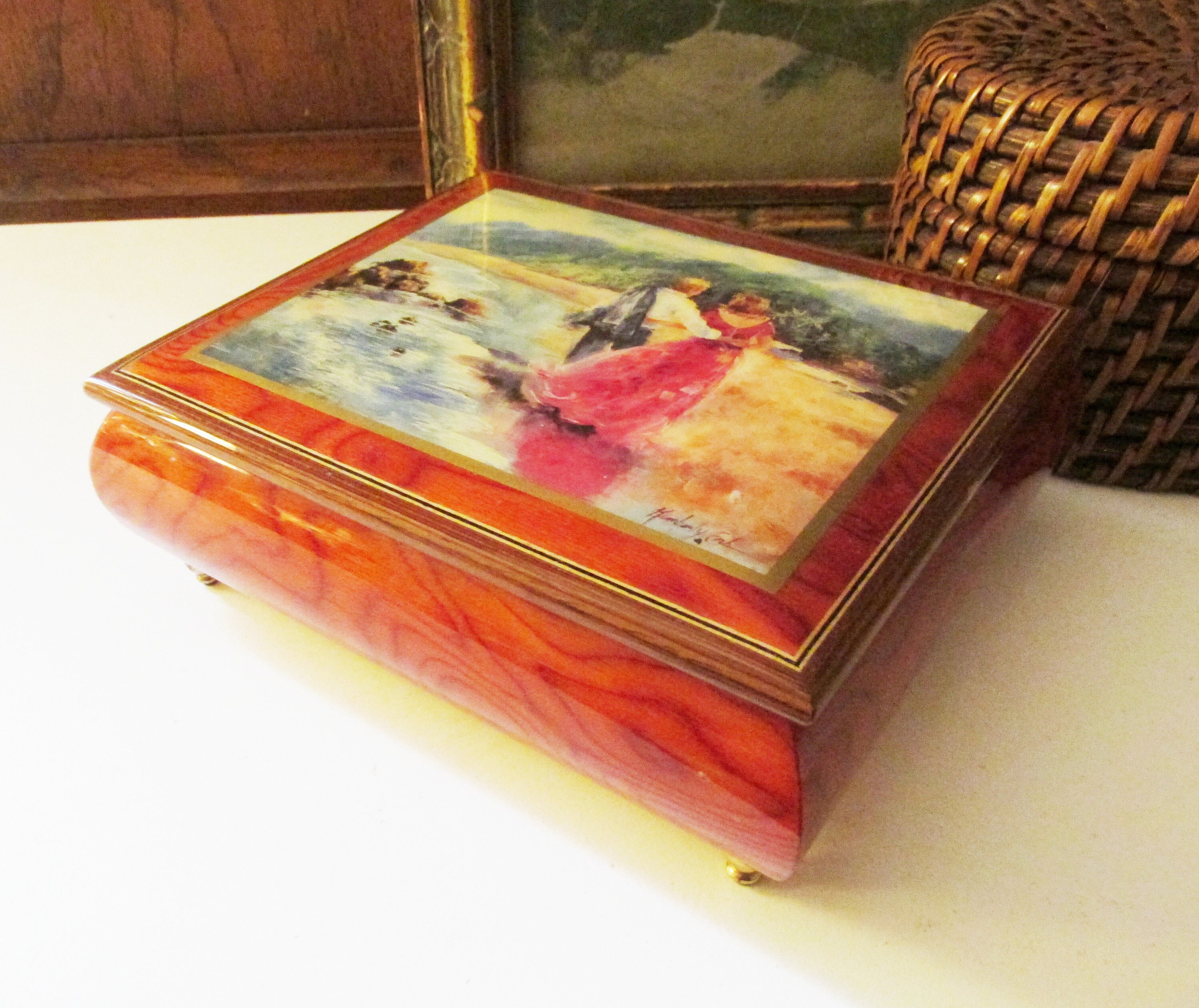 イタリア製 Romance オルゴール ジュエリーボックス MJ Hummel MUSIC