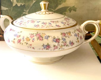 Vintage Lamberton Ivory Floral Porcelain Covered Vegetable Dish,"Reverie"  Round Lidded Dish, Grandmillennial Dining