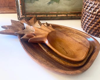 Vintage Pineapple Monkeypod Wood Tray Set, Tiki Decor, Tropical Decor, Three Pineapple Tray