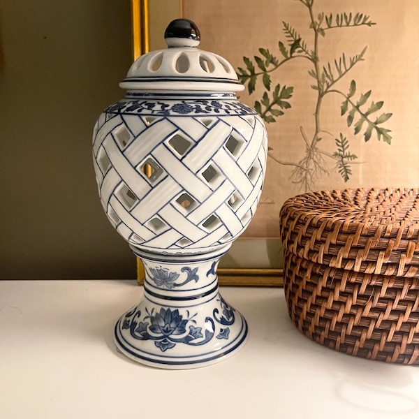 Vintage Bombay Company Lattice Tea Light Candle Holder, Chinoiserie Blue and White Floral