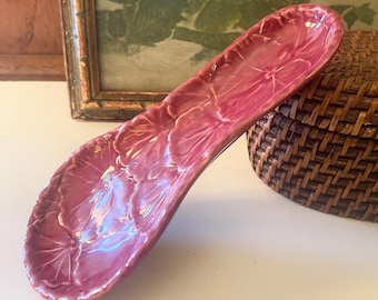 Vintage Portugal Embossed Geranium Leaf Majolica Spoon Holder, French Country Kitchen, Olfaire Portugal