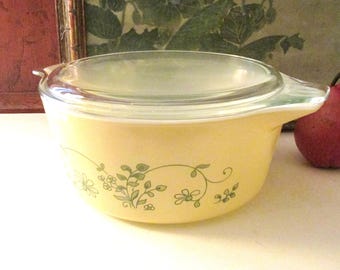Vintage Pyrex Shenandoah Cinderella Casserole Dish #475-B, USA Mixing Bowl, Retro Kitchen, Yellow and Green, Mixing Bowl With Lid