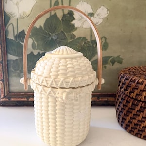 Vintage PartyLite Nantucket Basket, Porcelain Bisque Tealight Holder With Lid And Handle, Nautical Beach Decor, Beach House Gift