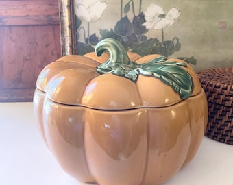 Vintage Pumpkin Tureen "Harvest Gold" Pier 1, Thanksgiving Decor, Halloween Pumpkin Tureen, Soup Serving Lidded Bowl