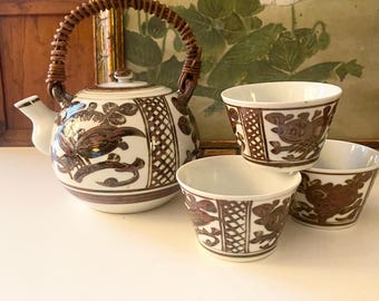 Vintage Hand Painted Oriental Teapot and Three Cups, Brown and White Chinoiserie Floral Teapot Set With Rattan Handle
