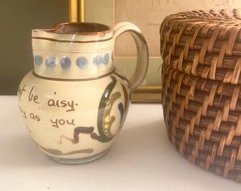 GRANDMILLENNIAL STYLE