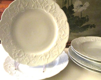 Four Dansk France "Ivy" Creamware Luncheon Plates, Four Rim Soup Bowls, Creamware, French Country, Alfresco