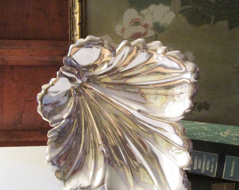 Silver Plated Tray Coffee Table Decor Fisher Silversmiths Leaf Tray Vintage Leaf Tray Decorative Autumn Leaf Dish