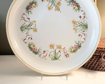 HOLIDAY DECOR & GIFTS