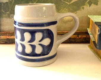 Vintage Art Pottery Mug, Williamsburg Blue and Grey Large Handled Mug, Folk Art Pottery