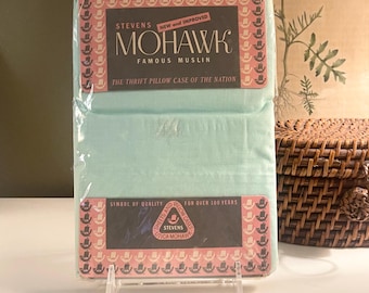 Vintage 1953 Stevens Mohawk Muslin Pillowcases, Teal Green Bedding