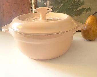 Vintage French Dutch Oven, Pale Peach Enamel Cast Iron, Le Creuset, Staub Style, French Bistro Kitchen, 3.5Qt France