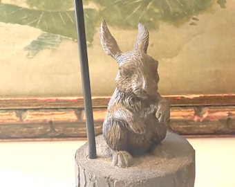 HOLIDAY DECOR & GIFTS