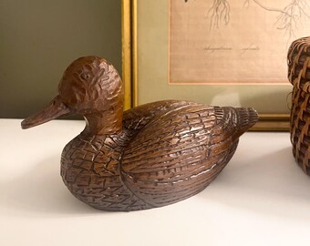 VINTAGE GIFTS