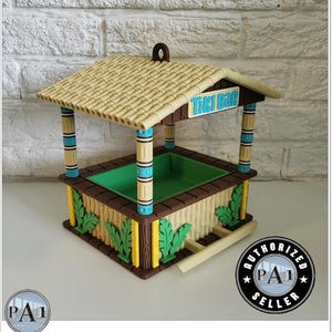 Tiki Bar Bird Feeder