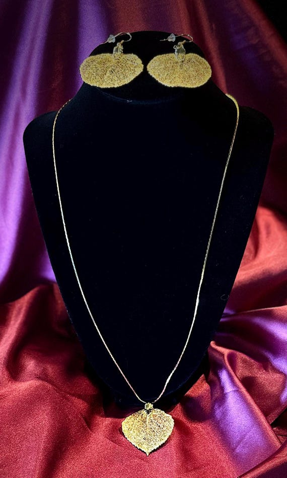 Vintage Gold Dipped Aspen Leaf Necklace and Earri… - image 3