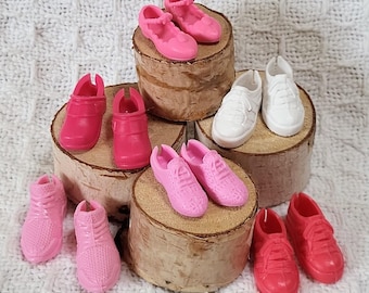 CHOOSE/PICK Doll Shoes for Flat Feet Barbie Mary Janes Sneakers Clogs - All are Mattel Brand - New Condition - pink purple black white red
