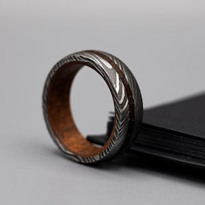Handmade Simple Damascus Steel Ring Whiskey Barrel Ring Wood Inlay Ring Men Damascus Wedding Band 5thAnniversary Gift Unique Engagement Ring