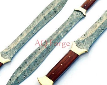 Espada celta de doble filo de acero de Damasco hecha a mano de 24 pulgadas de largo con espiga completa y funda de cuero.