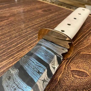 Handgefertigte Damast Stahl Full Tang Jagd Machete, 21 Zoll Lange Machete Mit Lederscheide