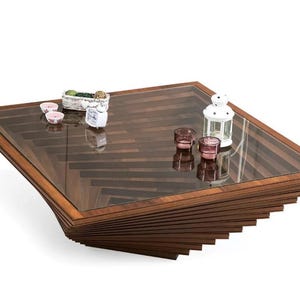 Nussbaum Couchtisch
