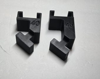 Saturn 4 Ultra Drip Adapter 40 degree.  Updated to work with winged build plates.