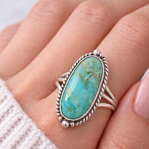 Kingman Turquoise Sterling Silver Ring - Southwest Boho Gemstone