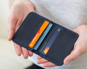 Engraved leather card holder, Slim leather credit card holder, Personalized card holder, Bifold card holder, Monogrammed card holder