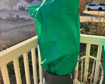 Plant Freeze Protection Covers with Zipper, 4 Pack Winter Frost Cover Bags for Plants, Breathable Cold Weather Plant Jackets 31.5x47.3 Green