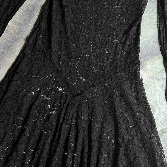 1920s goth black lace long sleeve mourning dress … - image 3