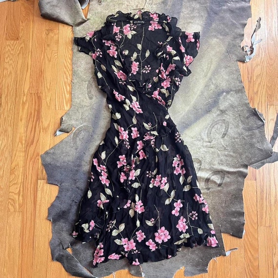 Vtg 90s black and pink floral print goth grunge c… - image 1