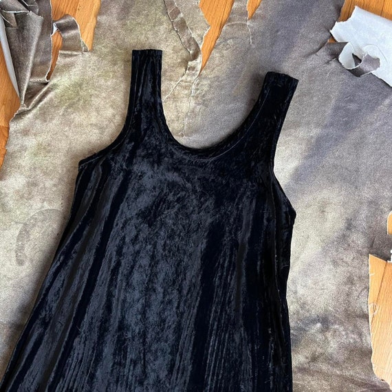 90s y2k CP shades goth black velvet sleeveless ma… - image 2