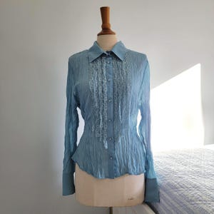 Women&#39;s Ruffled Blouse Vintage - Studio JPR button up blouse