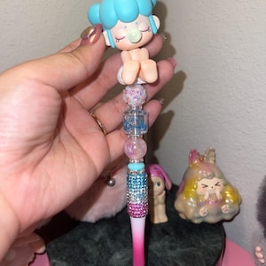 Kawaii Baby Nanci Pen – Blue Girl Charm Pen with Beads & Sparkles | Cute Stationery Gift | Aesthetic Desk Accessory