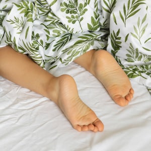 Toddler Bed Linen Set. Cotton Satin Duvet Cover and Pillowcases. Botanical Pattern Print. Cotton Bedding for Kids. Floral Print Bed Linen. image 2
