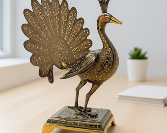 中古 IKEA 704.736.61 ゴールドトーン 孔雀像 インド製 | 大きな羽の