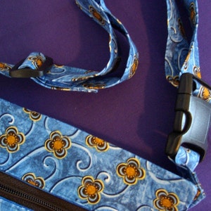 Hip Bag Blue Flowered with Swirls image 4