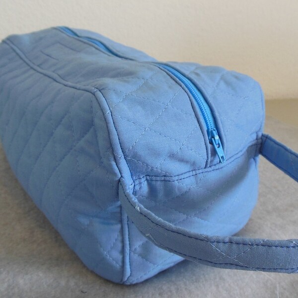 Shoe Carrier or Toiletry Bag -- Quilted Blue