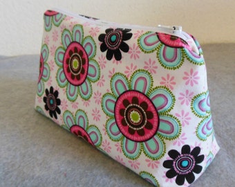 Cosmetic Bag - Big Flowers