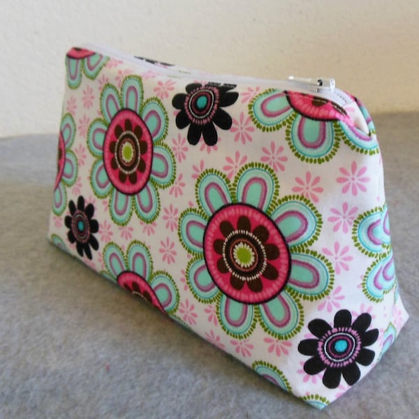 Cosmetic Bag - Big Flowers