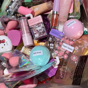 Zestaw Mystery Box, Artykuły papiernicze, Uroda, Możesz wybrać rozmiar, Dodatki, Darmowy prezent, Świetny pomysł na prezent,