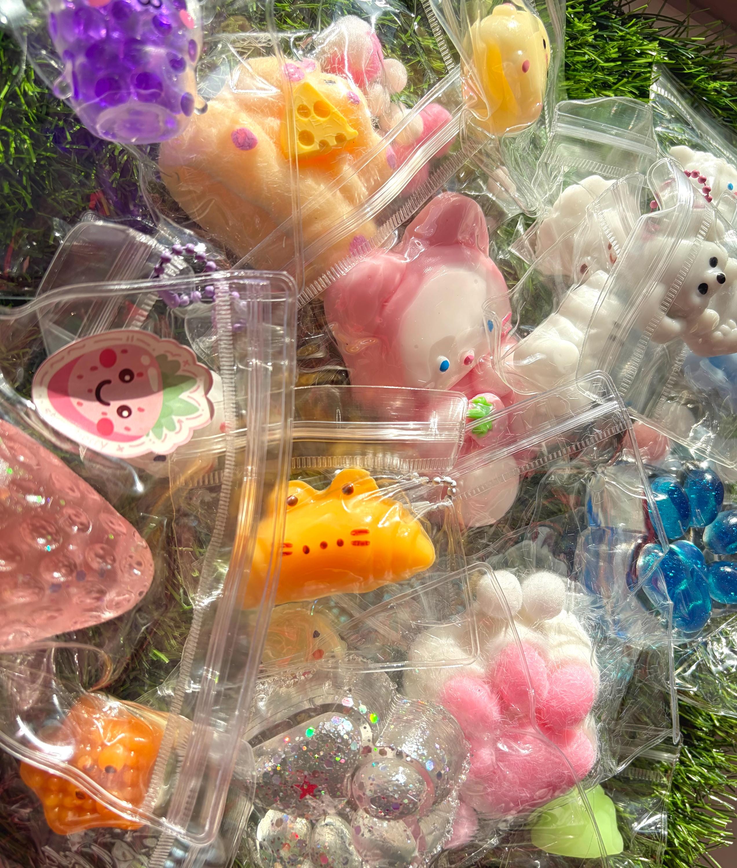 Mystery scoop toys - Etsy 日本
