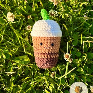 Crochet Mini Coffee Cup Keychain , Amigurumi Coffee Cup , Coffee Cup Plushie,  Handmade Gift , Stuffed Mini Coffee Cup Keychain with Straw