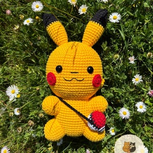 ピカチュウ あみぐるみ かぎ針編みのピカチュウ、あみぐるみ、ピカチュウ、ピカチュウの