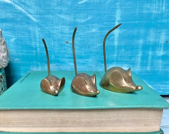 Vintage Brass Mouse Ring Holders, Set of 3 Mice Receipt Spike or Note Holders at CastawaysHall